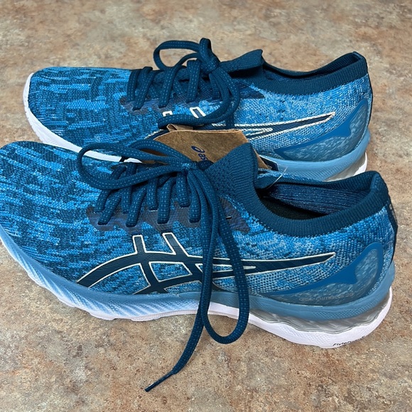 EASICS - Picture 5 of 9